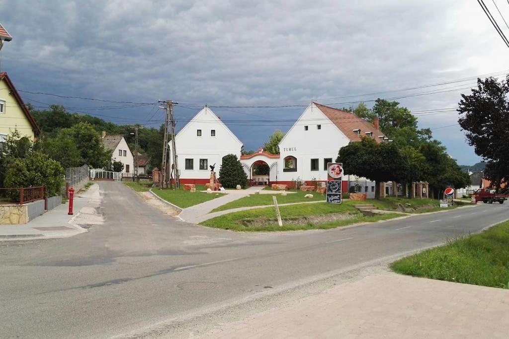 Gabriella Ház Szolad Exterior foto